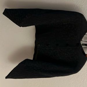 Kimono sleeve cape/jacket, cropped, jacquard